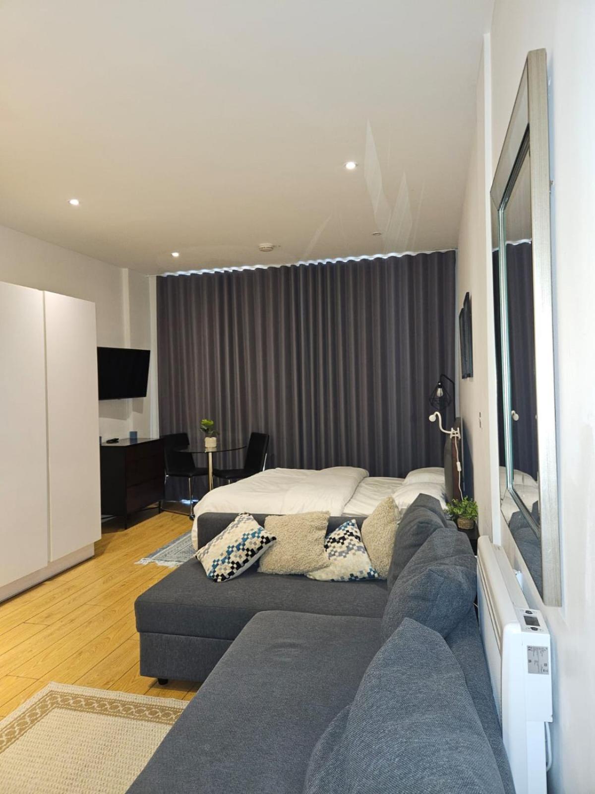 Classic Studio For 4 In Piccadilly Soho Central London Vr3 ภายนอก รูปภาพ