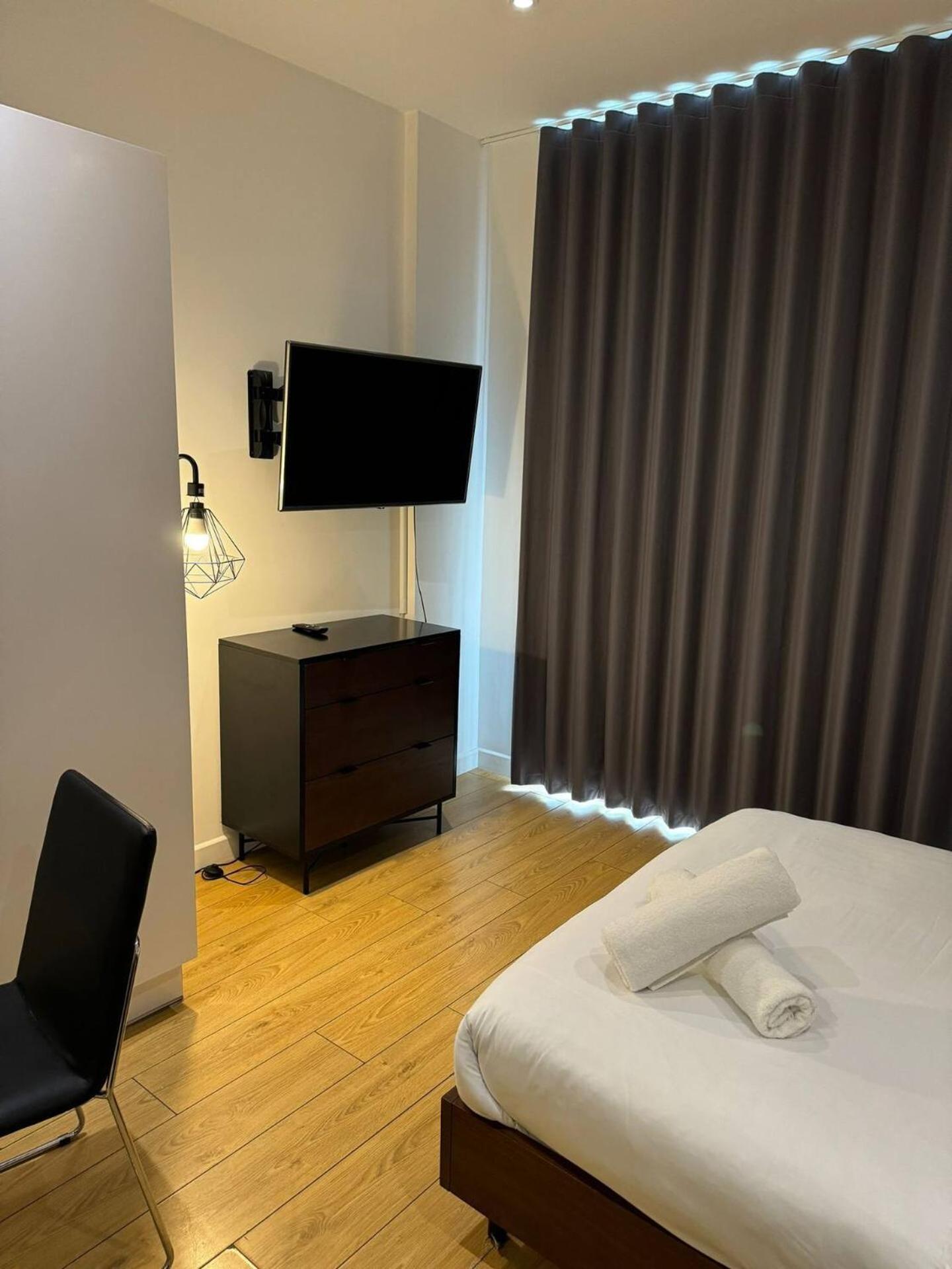 Classic Studio For 4 In Piccadilly Soho Central London Vr3 ภายนอก รูปภาพ